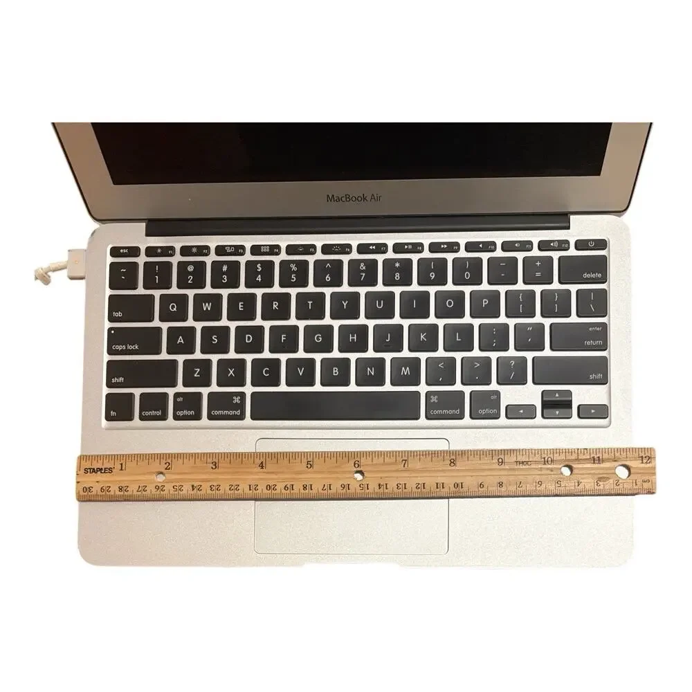 USED MACBOOK AIR Running macOS Big Sur, 1.3GHz Dual-Core Intel Core i5, 4GB DDR3